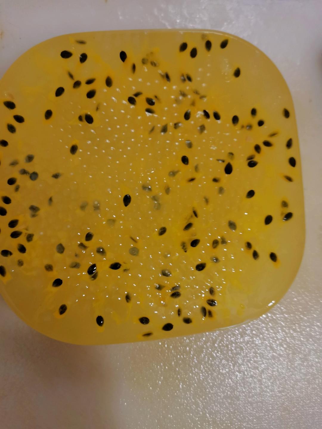 夏日必备❗️清凉解暑❗酸甜可口的百香果果冻