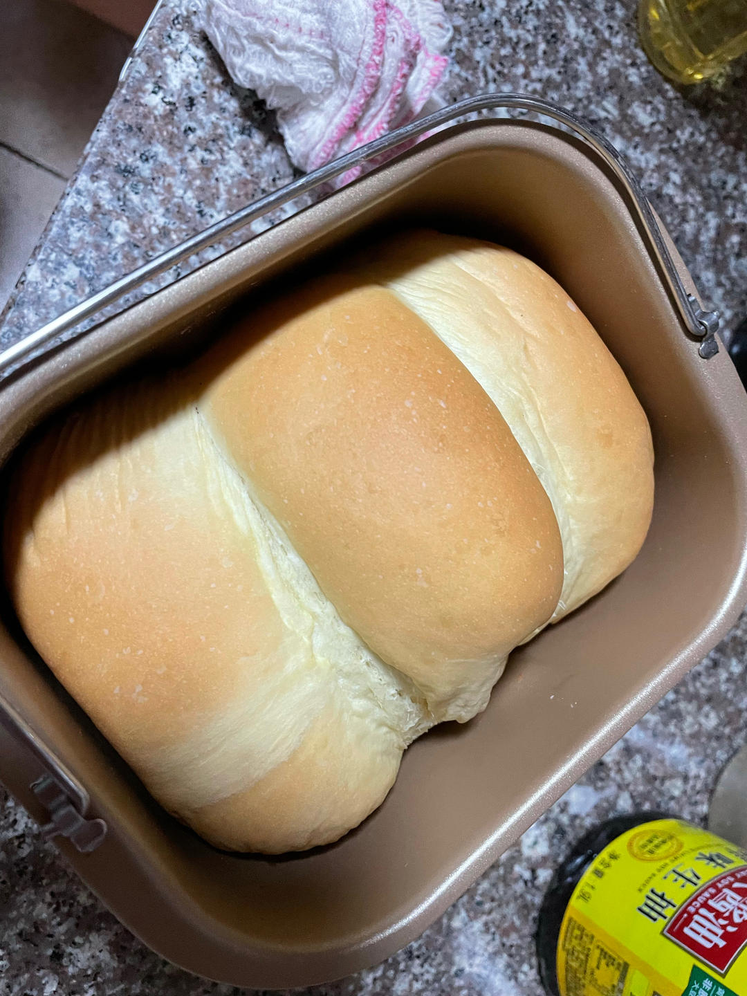 柏翠面包机-超软拉丝吐司面包一次性发酵