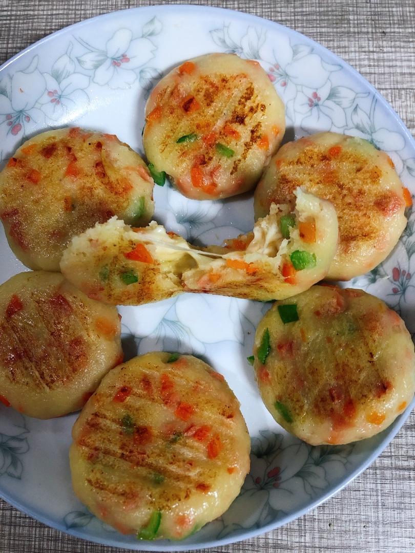 香煎田园土豆饼