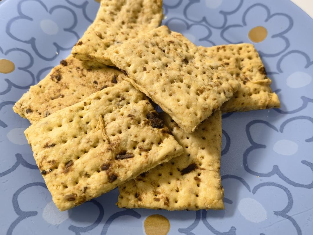 无糖香葱苏打咸饼干