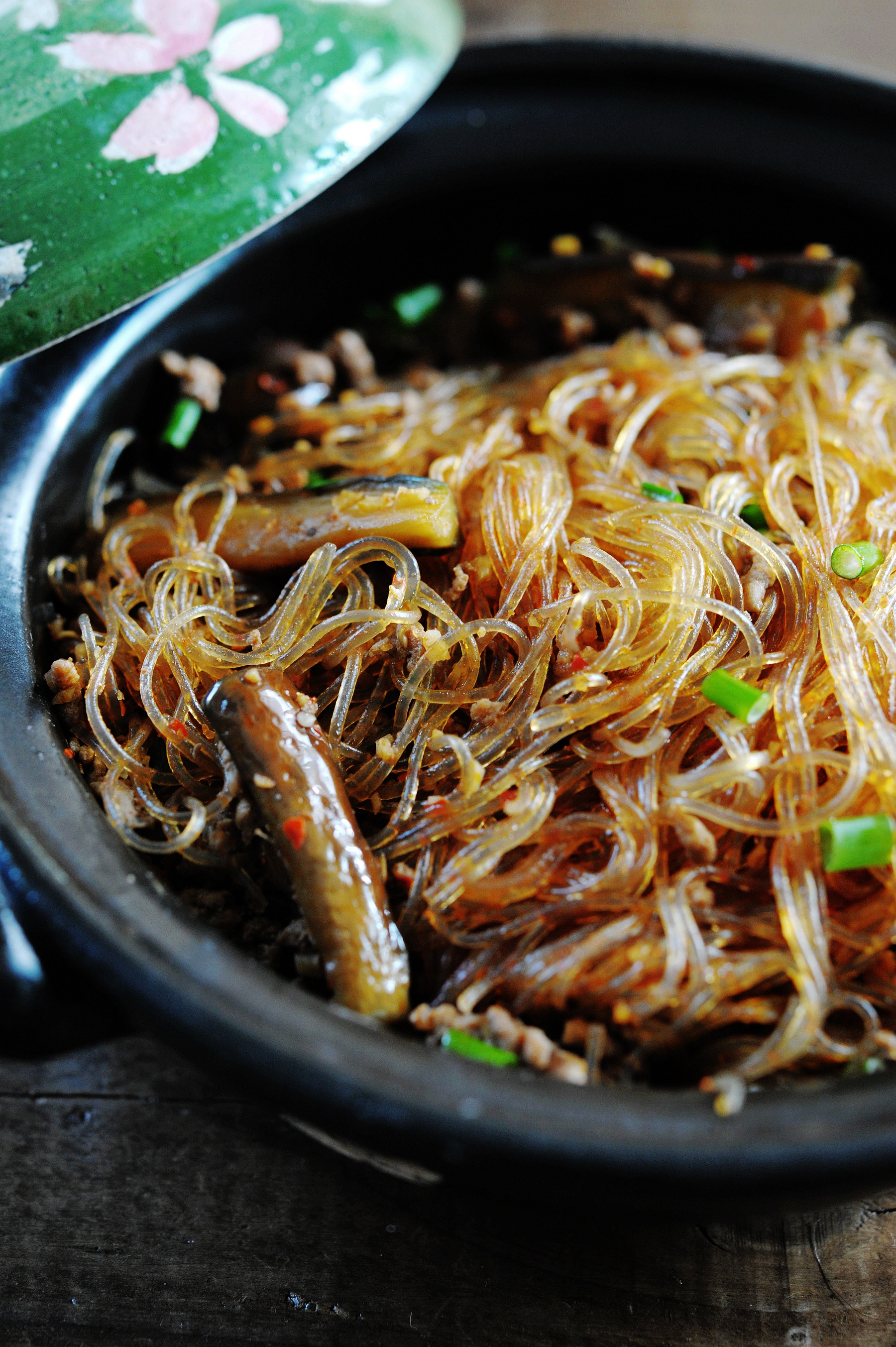 肉末茄子粉丝煲