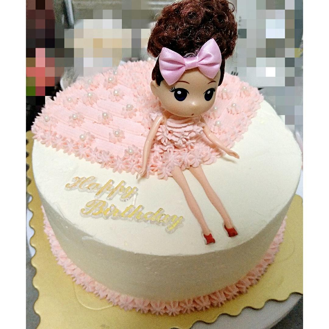 详细步骤制作泡泡浴娃娃蛋糕