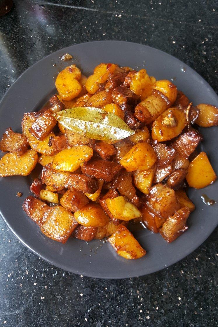 堂妈小厨——小土豆红烧肉