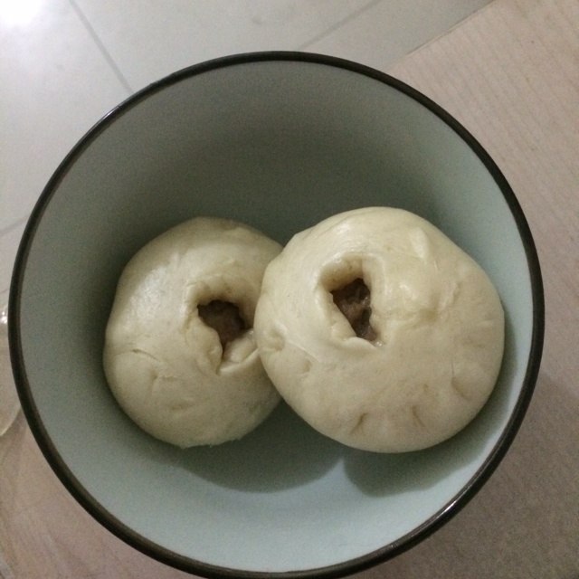鲜肉包子