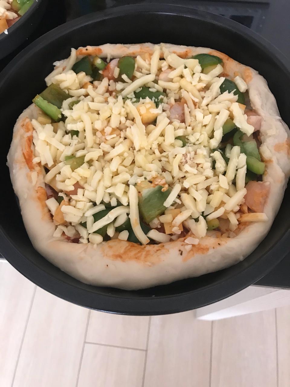 面包机和面做披萨皮