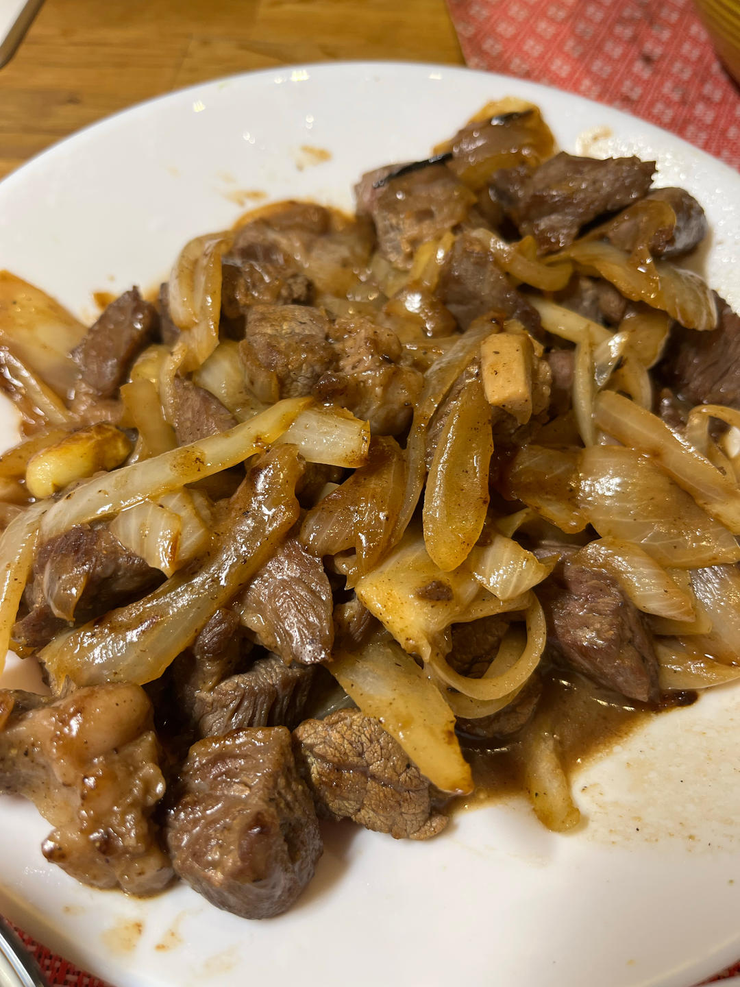 孜然洋葱炒牛肉粒