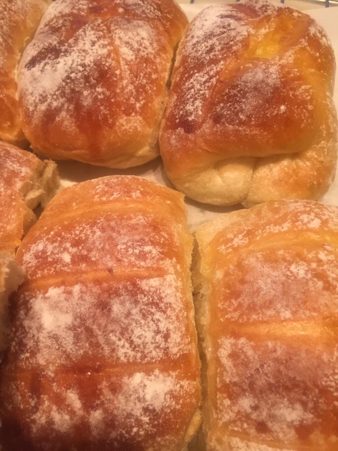 软到不知所措的牛奶卷