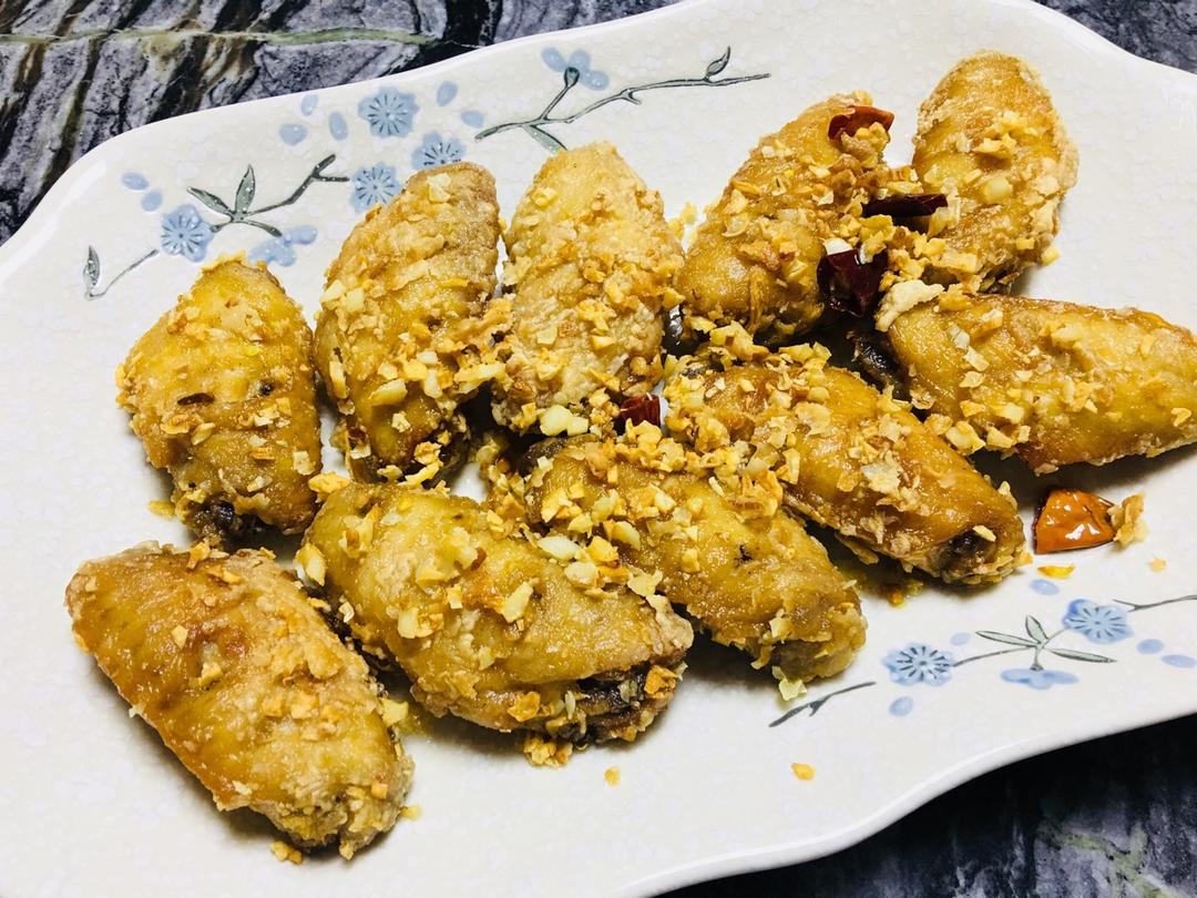 蒜香鸡翅