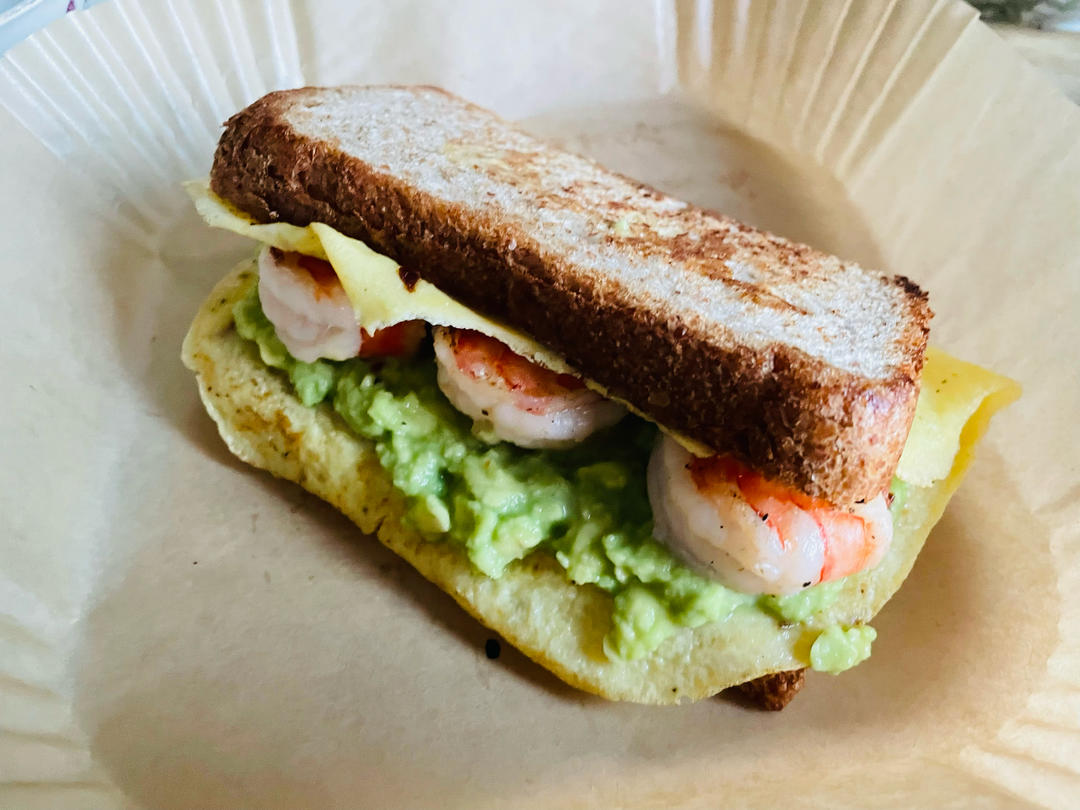 减脂早餐🥑牛油果虾仁鸡蛋三明治🥪