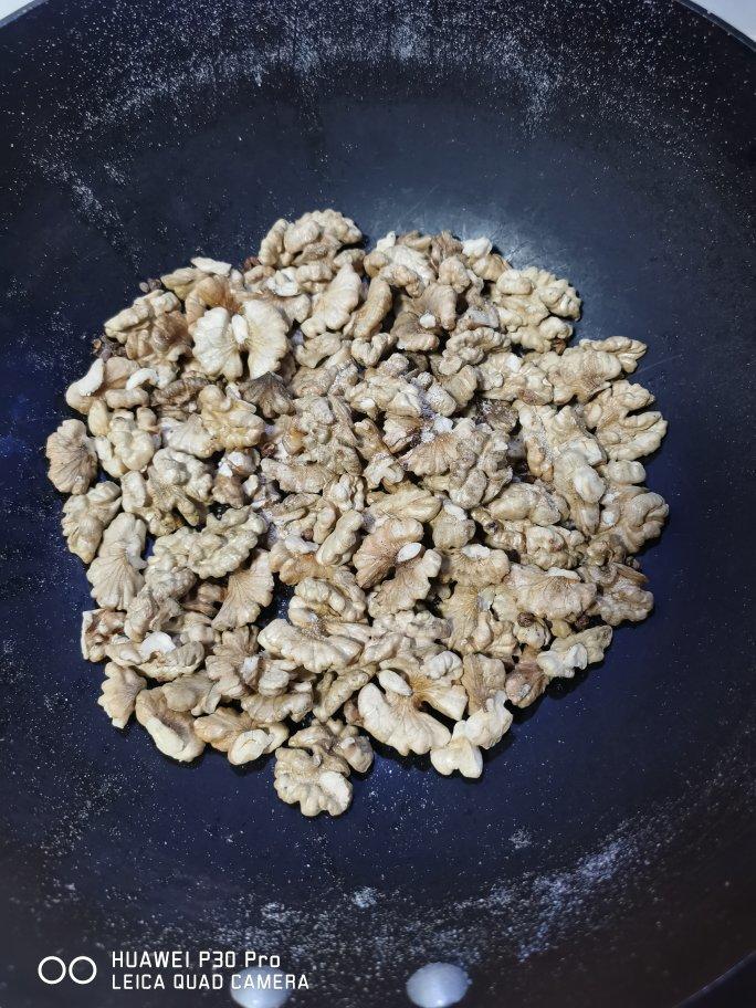 超级简单的椒盐核桃