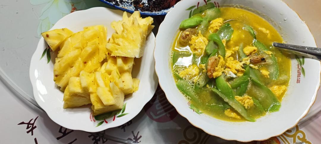 丝瓜虾干鸡蛋汤