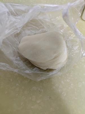 饺子皮葱油饼（快速简单又好吃）的做法 步骤2