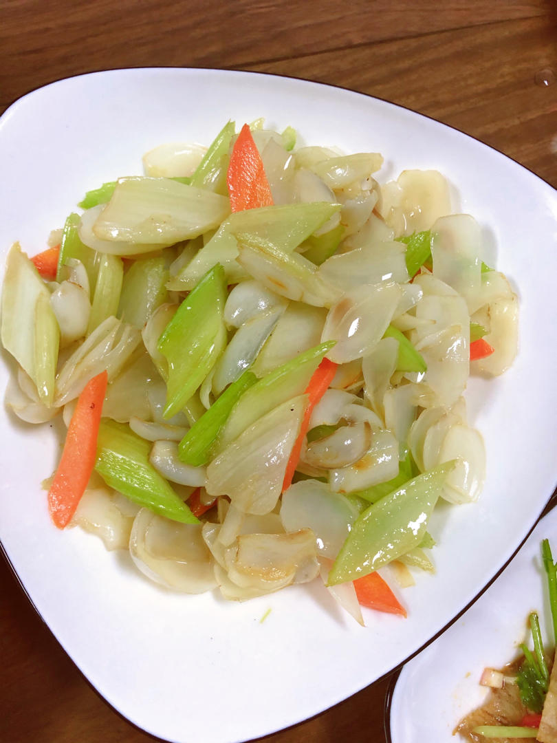 西芹百合炒腰果