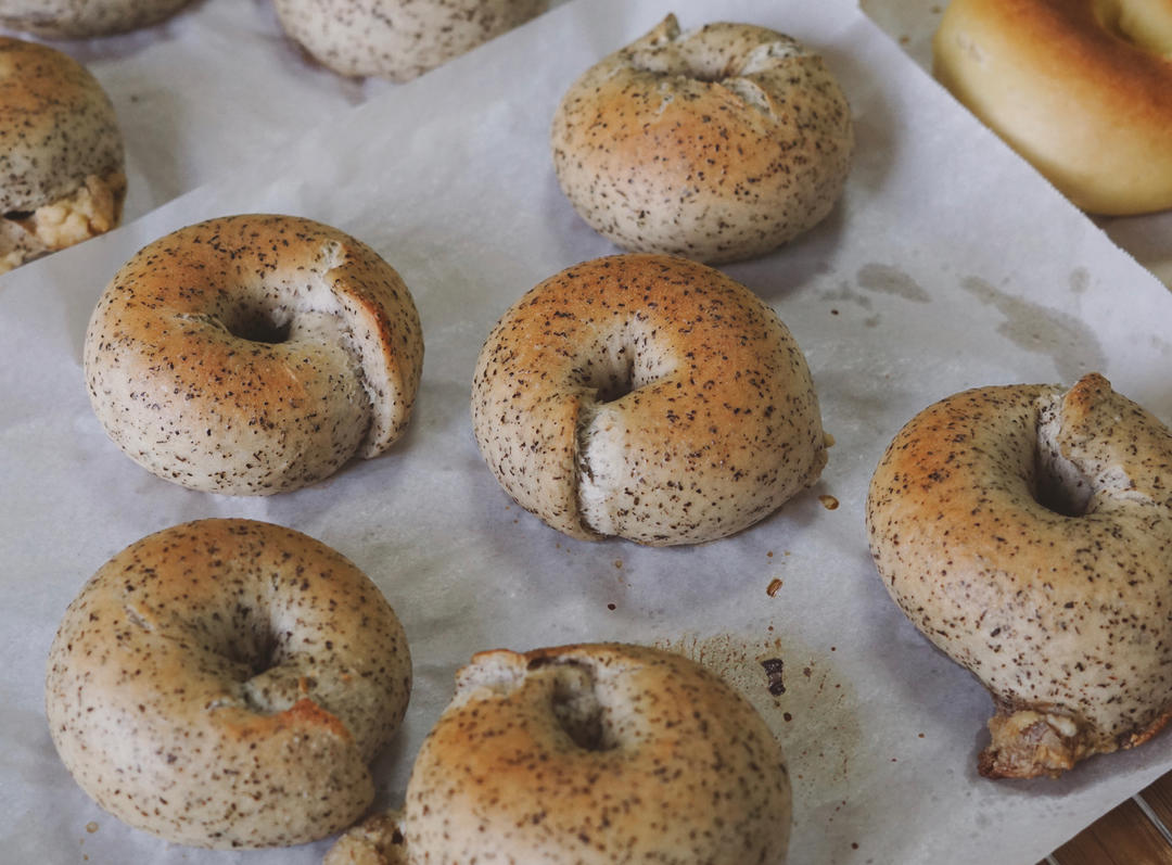 伯爵红茶果仁奶酪贝果