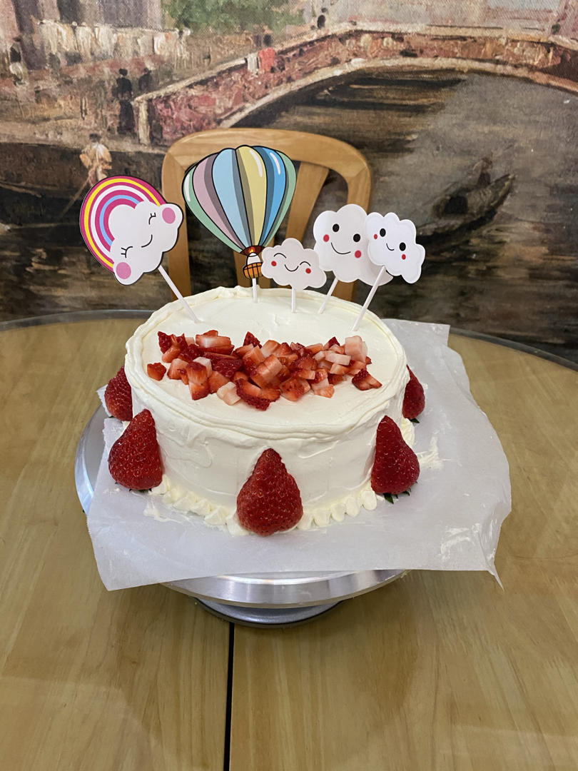 视频菜谱:6寸加高奶油水果蛋糕（适合新手）