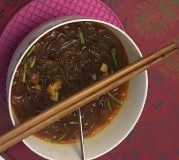 老干妈炖红薯粉