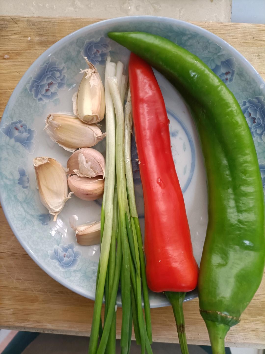 鲜虾花甲粉丝煲