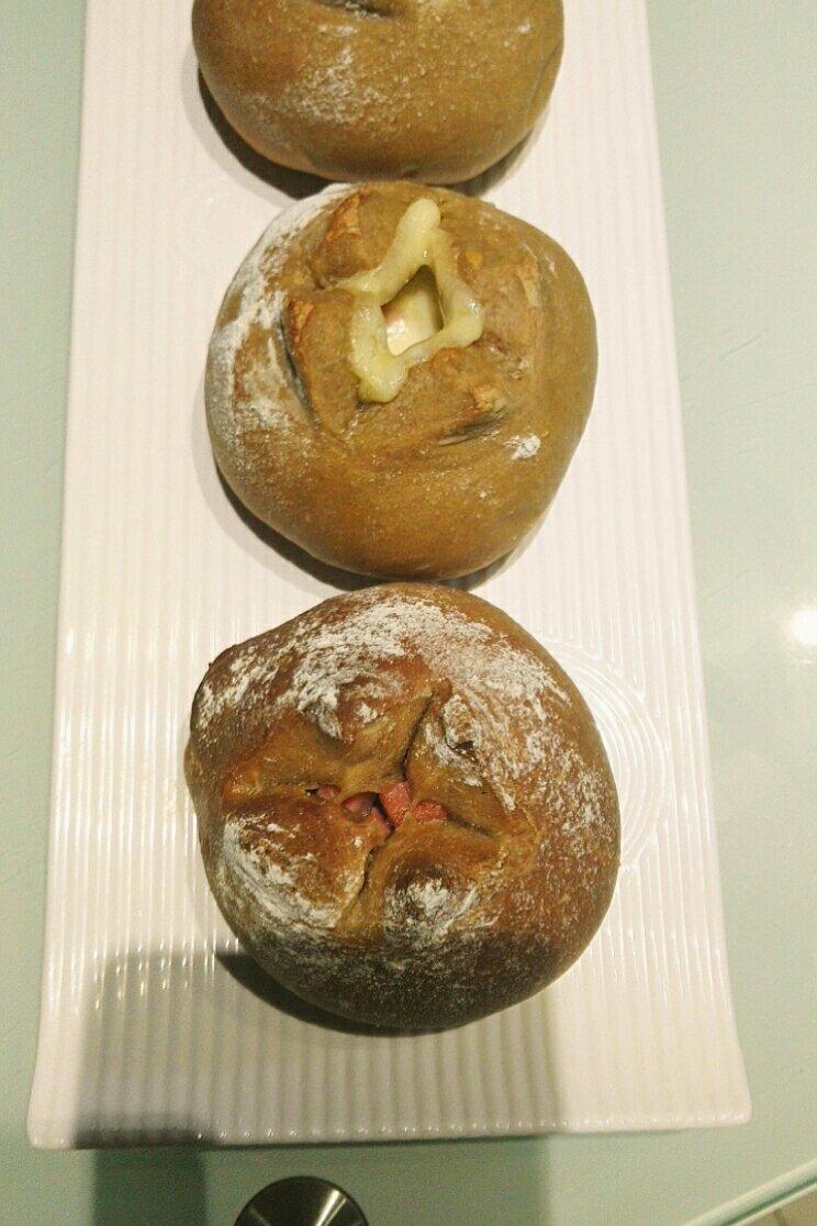 全麦芝士熔岩面包