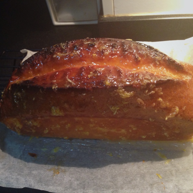 【雷蒙德的】裹酱柠檬蛋糕