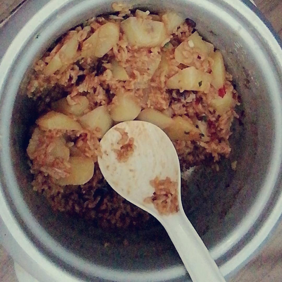 土豆焖饭（电饭锅版）