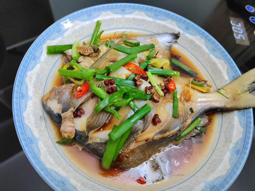 快手葱油鲳鱼