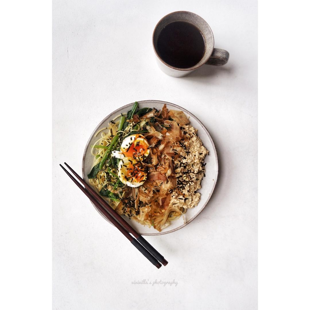 菠菜溏心蛋味噌豆腐酱拌荞麦面【健康一锅端】