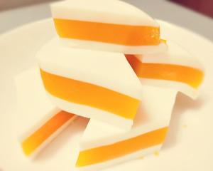 芒果牛奶千层糕的做法 步骤5