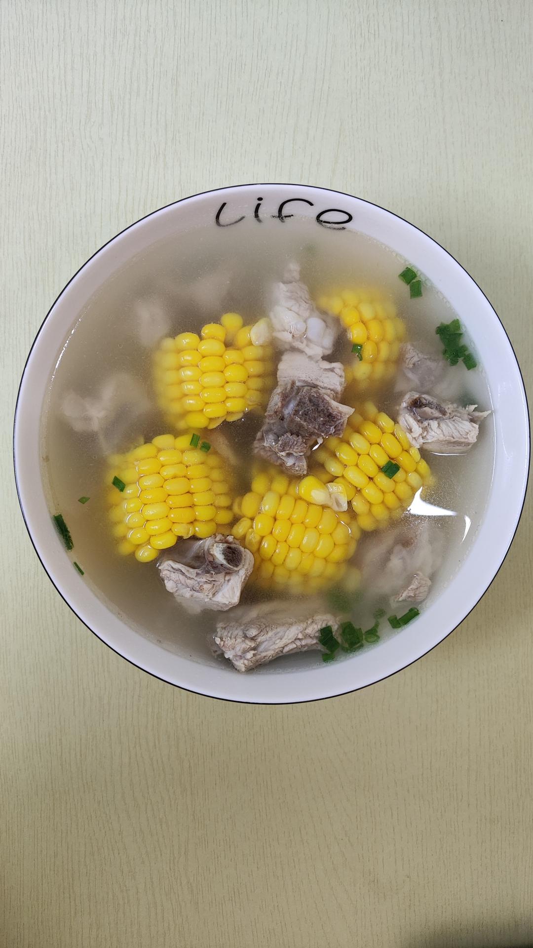 玉米排骨汤