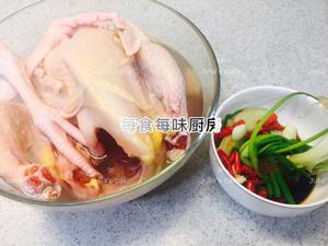 电饭煲烧鸡的做法 步骤1