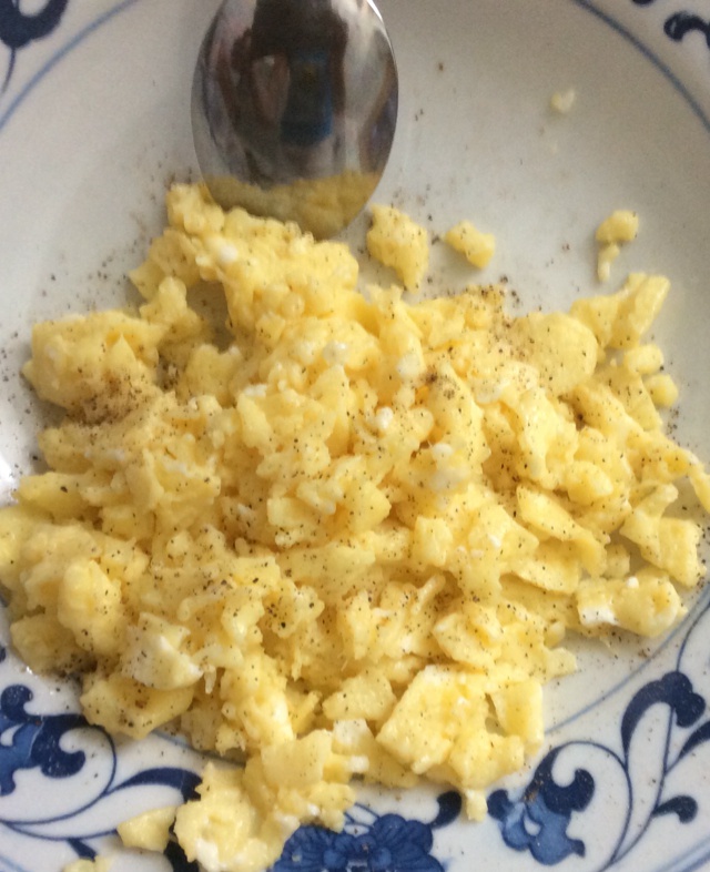 美式炒蛋 scrambled eggs