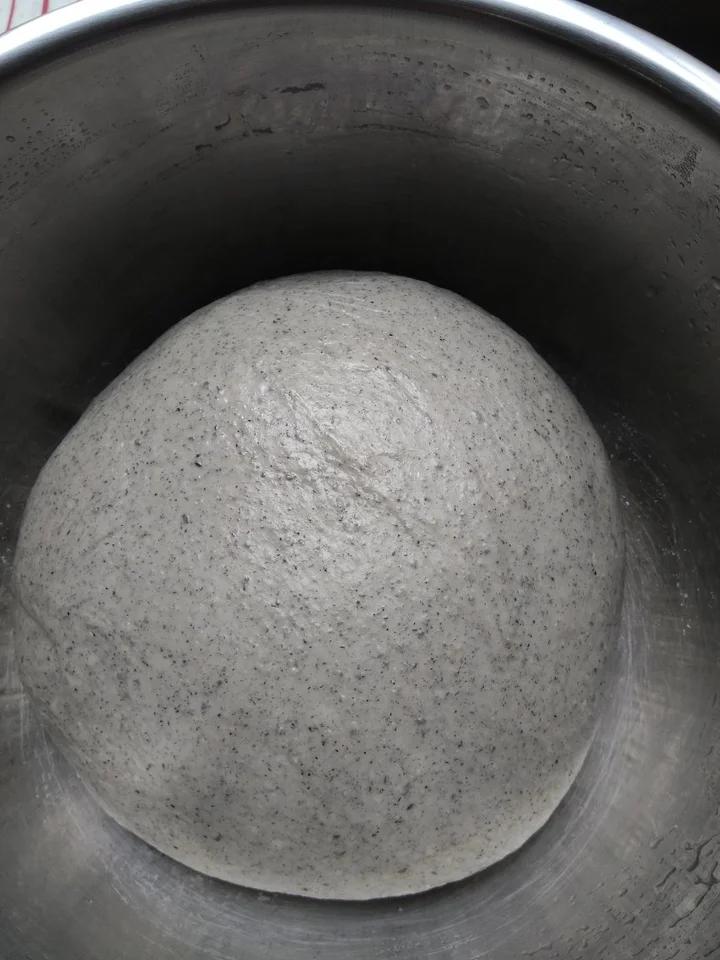 超级香的黑芝麻吐司🍞