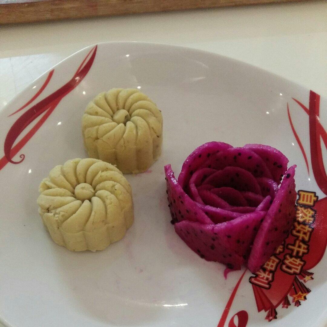 火龙果玫瑰花