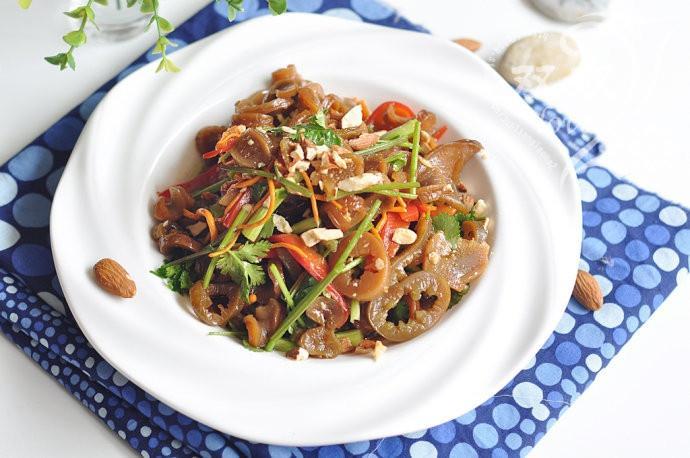 凉拌海茸头的做法