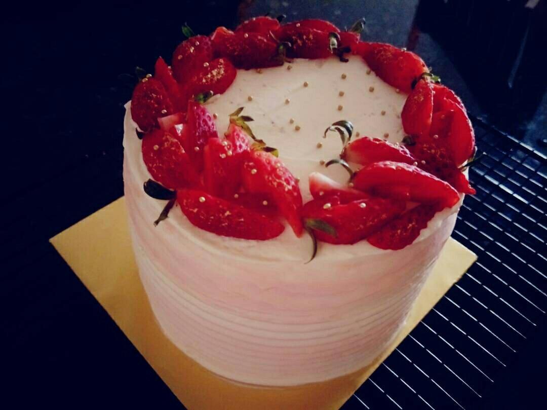 淡奶油奶油霜(适合裱花)