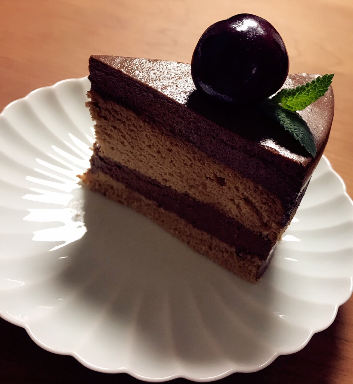 黑巧克力慕斯蛋糕