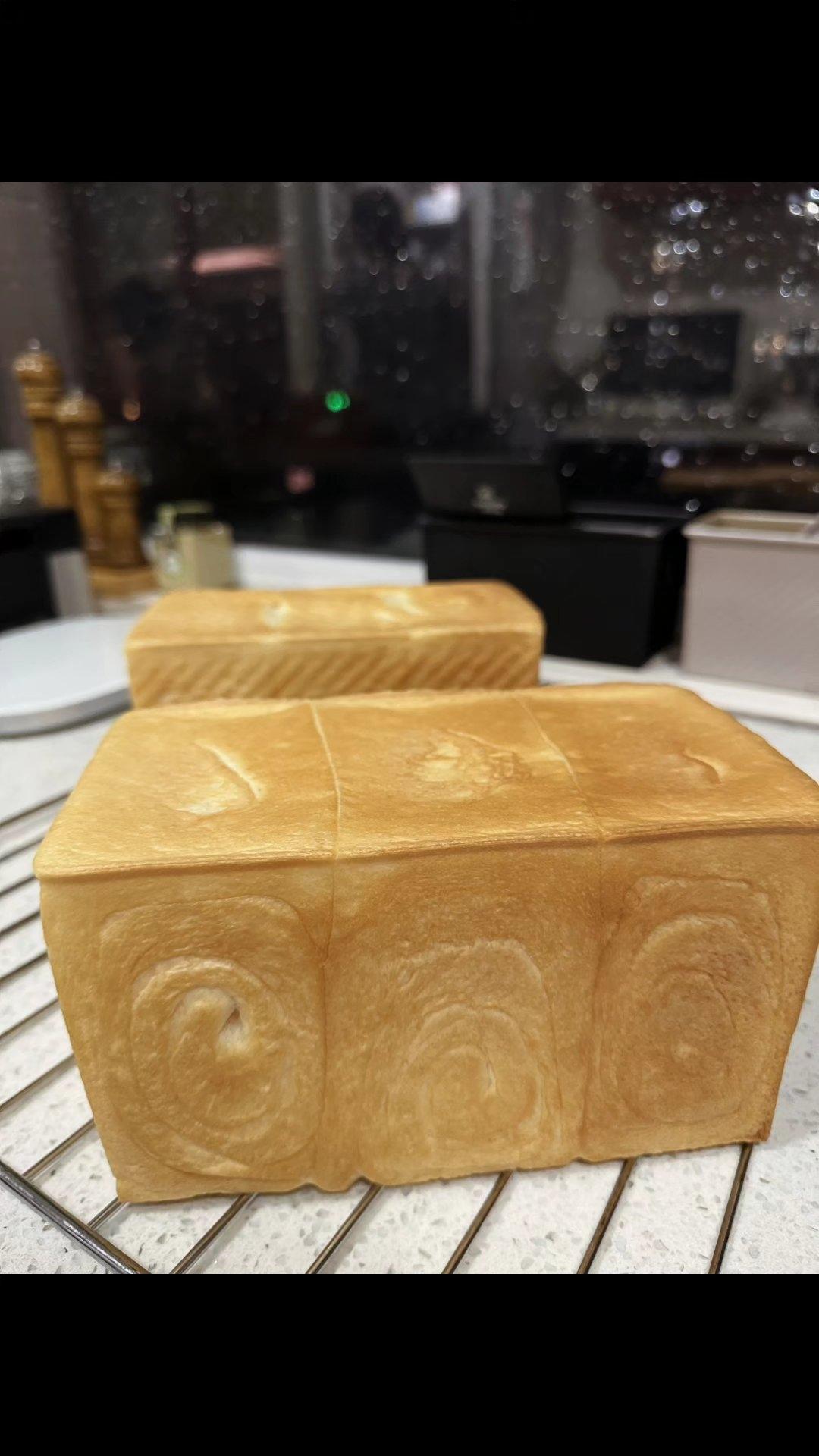 好吃到犯规的网红「生吐司」