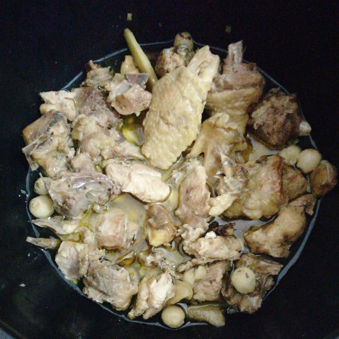 当归党参炖鸡汤