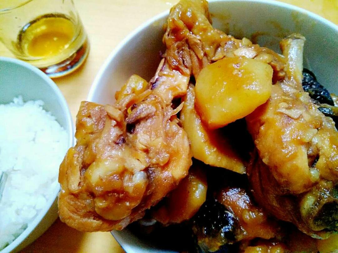 土豆焖鸡腿