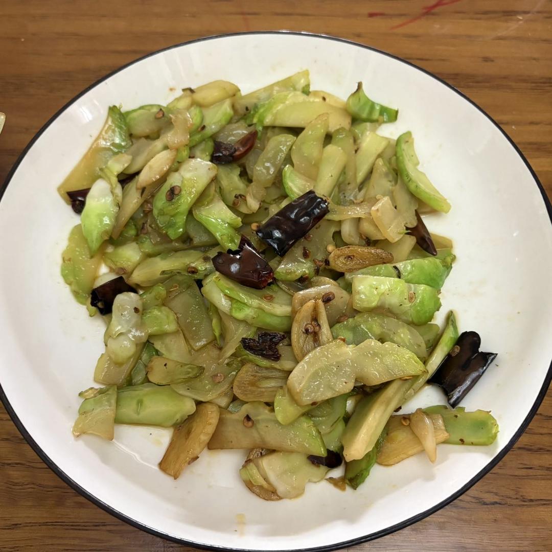 清炒儿菜（清香翠绿超好吃）