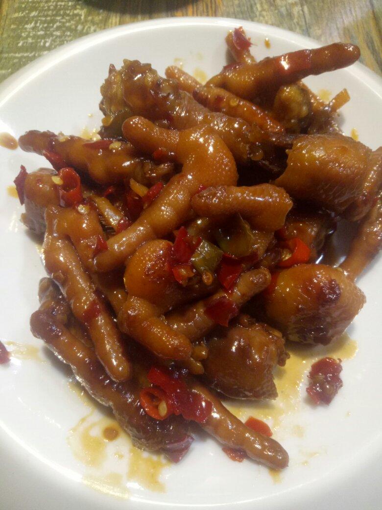 香辣烧鸡爪