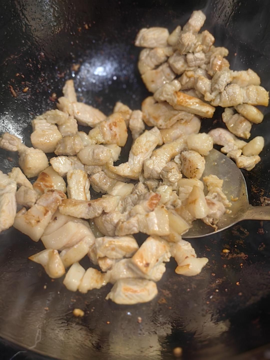 看！【卤肉饭】在发光！