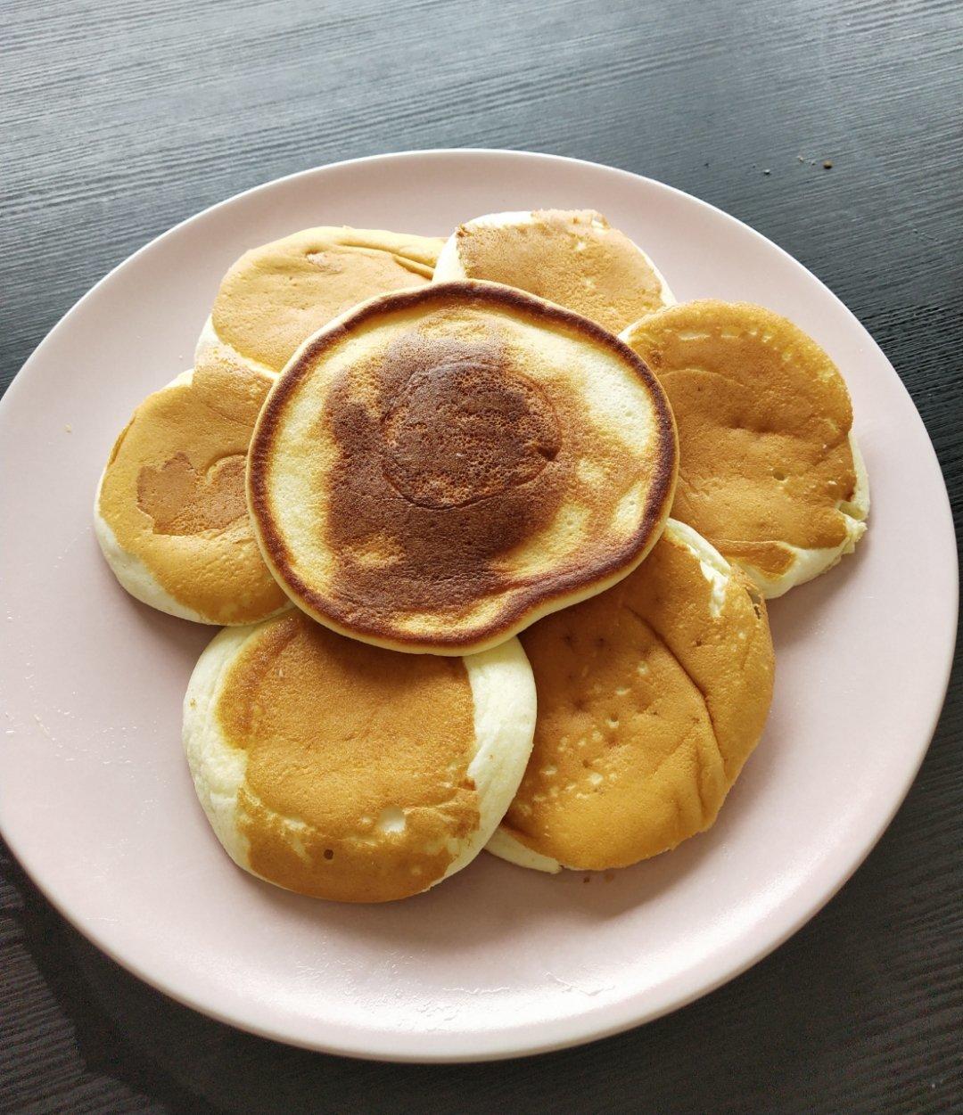 抖音网红~好吃到爆的舒芙蕾松饼(内附制作视频)