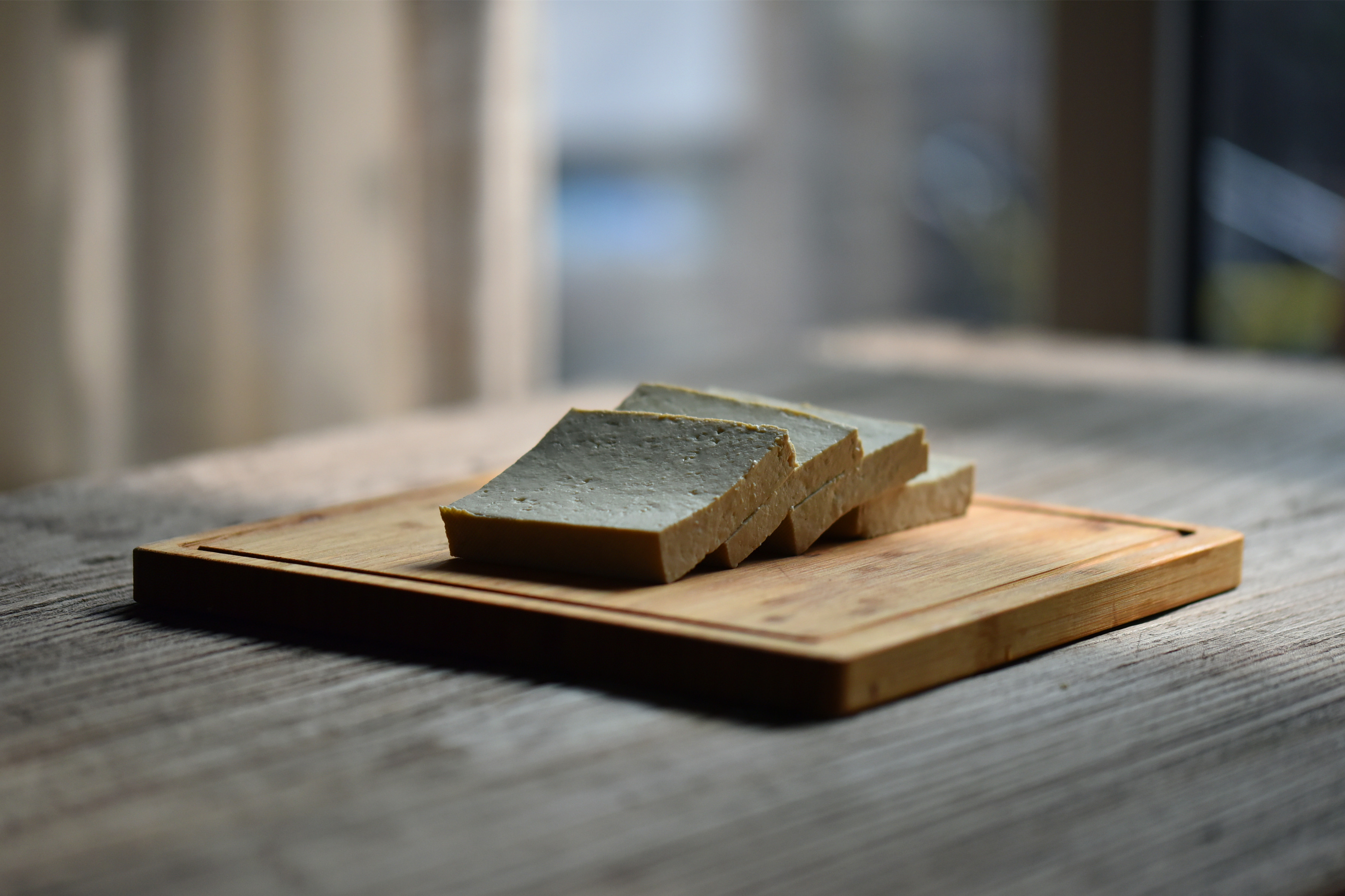 光棍节吃豆腐 —简易版油炸臭豆腐的做法 步骤2