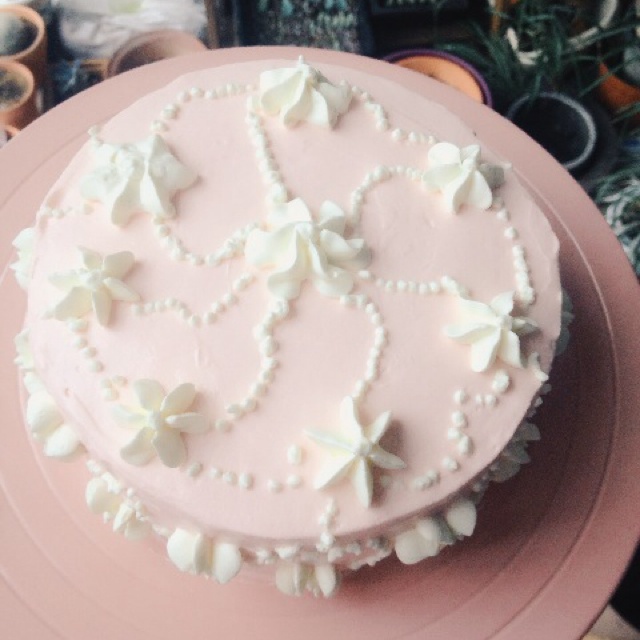 装饰奶油蛋糕