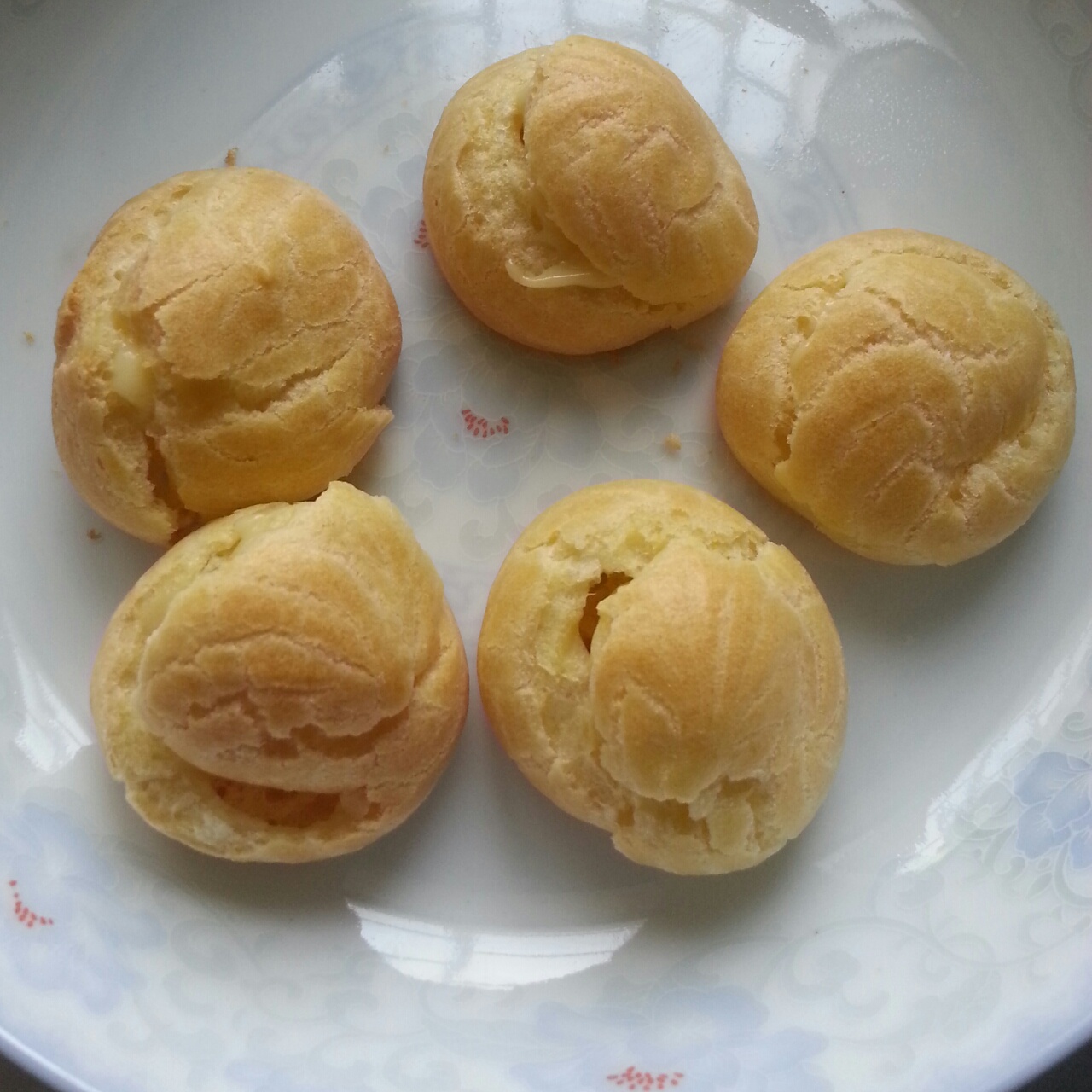 《Tinrry下午茶》教你做香草泡芙