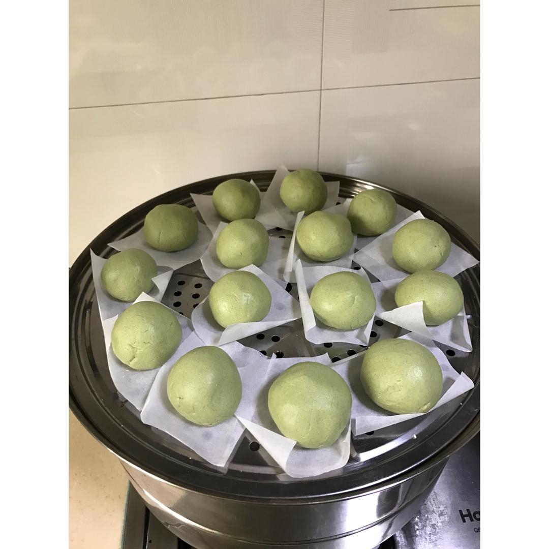 网红青团～～咸蛋黄肉松青团