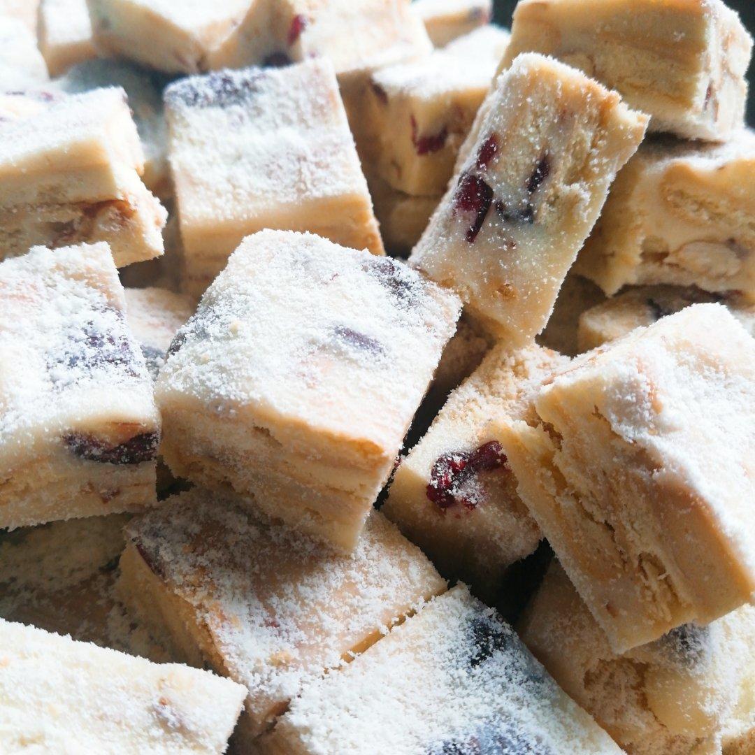 雪花酥的详细，真的比牛轧糖好吃哈~