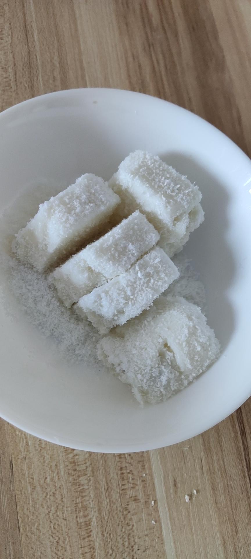 完胜85‘C的牛奶椰蓉小方