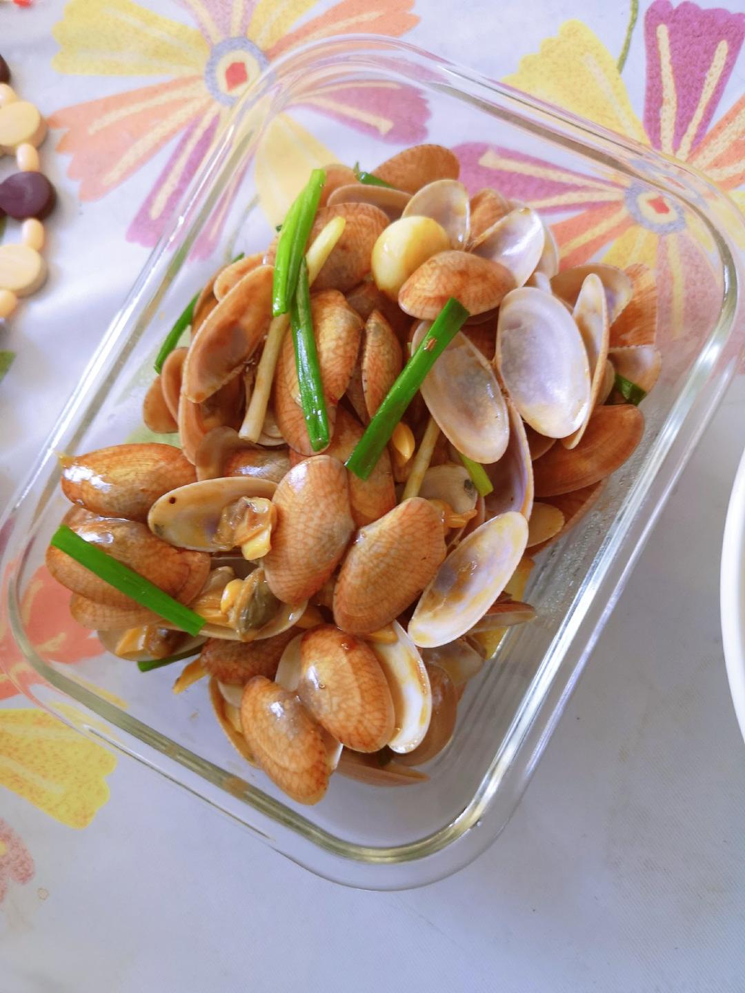 5分钟快手菜❗️秒杀路边摊爆炒花甲～好吃到爆