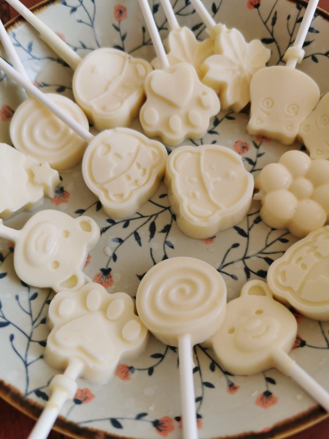 奶酪棒（秒杀市面上的妙可蓝多、女儿每天至少吃两支）